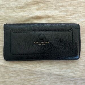 Marc Jacobs Black Textured Wallet